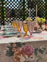 How to Create a Beautiful Table Setting on a Budget