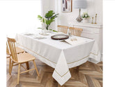 Last-Minute Hosting? Here’s How to Set a Stunning Table Fast