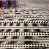 Diamond Lenox Lined Lace Tablecloth